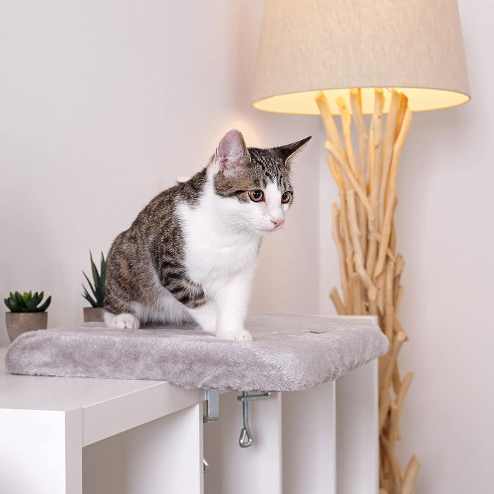 Șezlong de fereastră Lionto pentru pisici, căptușit cu pluș, 35 x 50 cm, pat pentru pisici pentru pervaz, nu necesită găurire, husă detașabilă și lavabilă, capacitate de încărcare de până la 15 kg, gri deschis