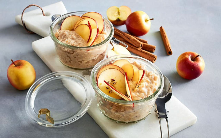 RUF Porridge Apple Cinnamon, cu fulgi de ovăz integral, aromă fină de scorțișoară și bucăți de mere uscate, 400 grame Cereale Naty Shop