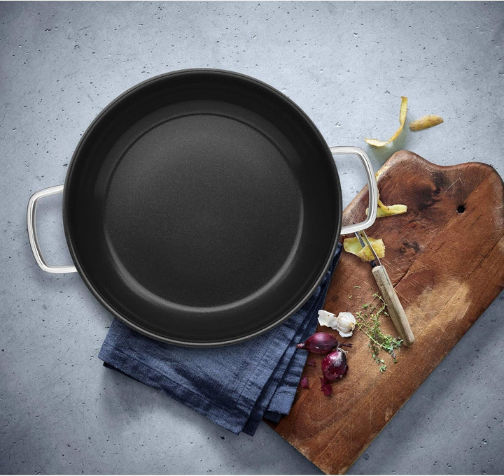 WMF Durado tigaie de servire/prăjire 28 cm inducție, oțel inoxidabil Cromargan acoperit, acoperire ceramică, rezistentă la cuptor Oale si Tigai Naty Shop