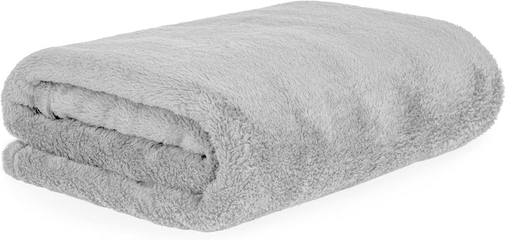 HOMLA Pătură roșie din fleece pufoasă și caldă - pentru canapea și pat Pătură confortabilă Pătură de canapea Pătură de living - ușor de întreținut 150 X 200 cm Roz Paturi si Cuverturi Besuche den HOMLA-Store Gri deschis Poliester roșu 150X200 Cm