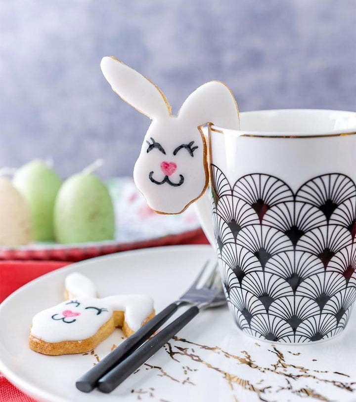 Glazură RUF gata de utilizare, poate fi folosită imediat fără amestecare, glazură pentru biscuiți și prăjituri, ca glazură de zahăr de bază sau pentru colorare și aromatizare, 1 x 150g (pachet de 4) Pasta de zahar Naty Shop